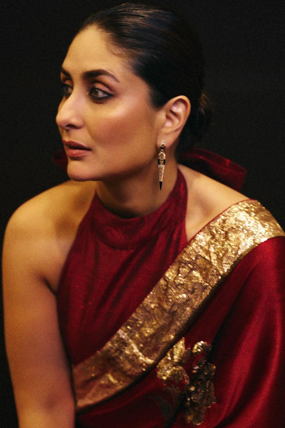 Kareena Kapoor in Jadon