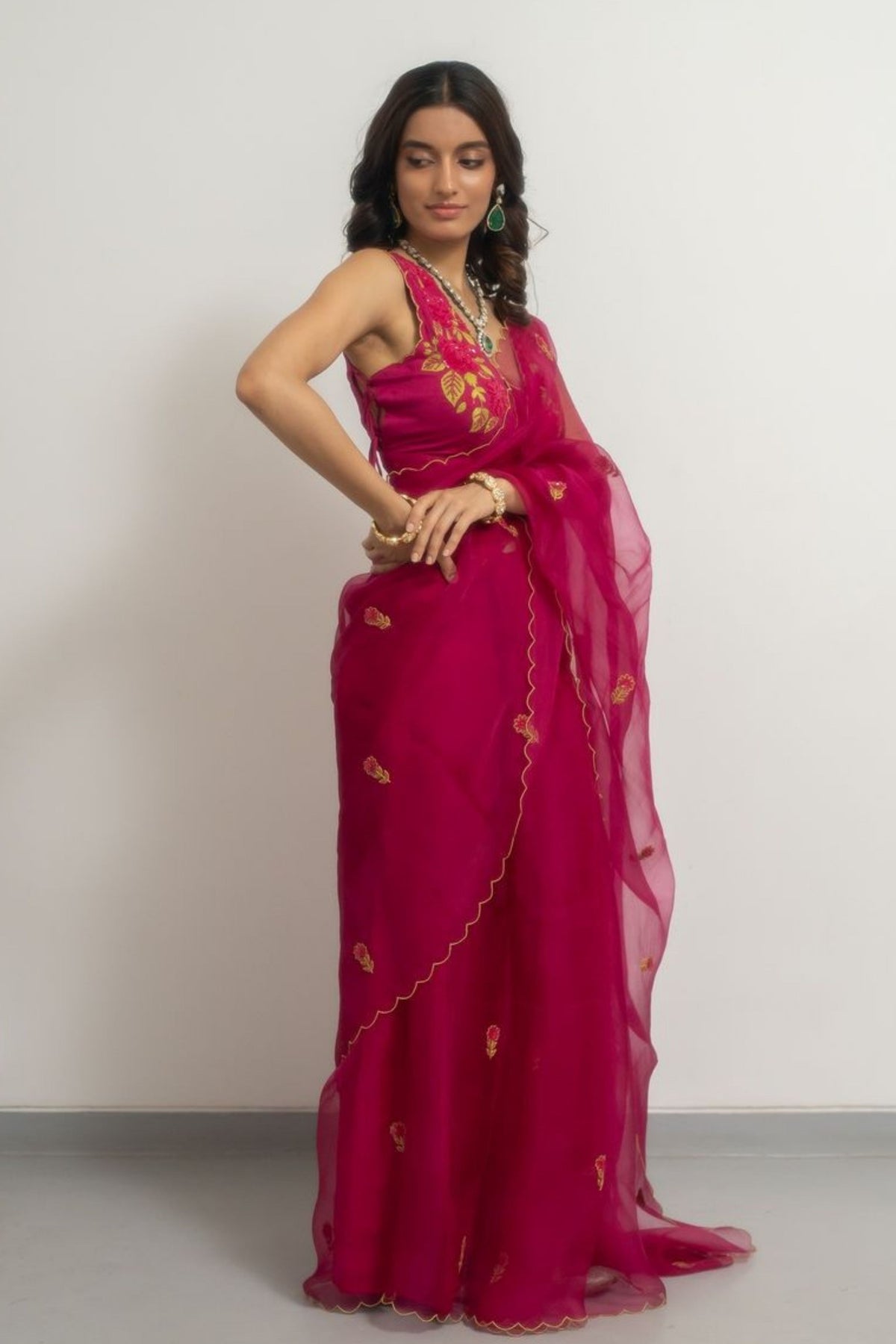 Roopa Rani Iris Saree Set