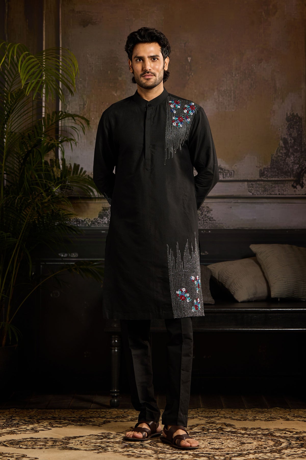 Silver Motif Kurta Set