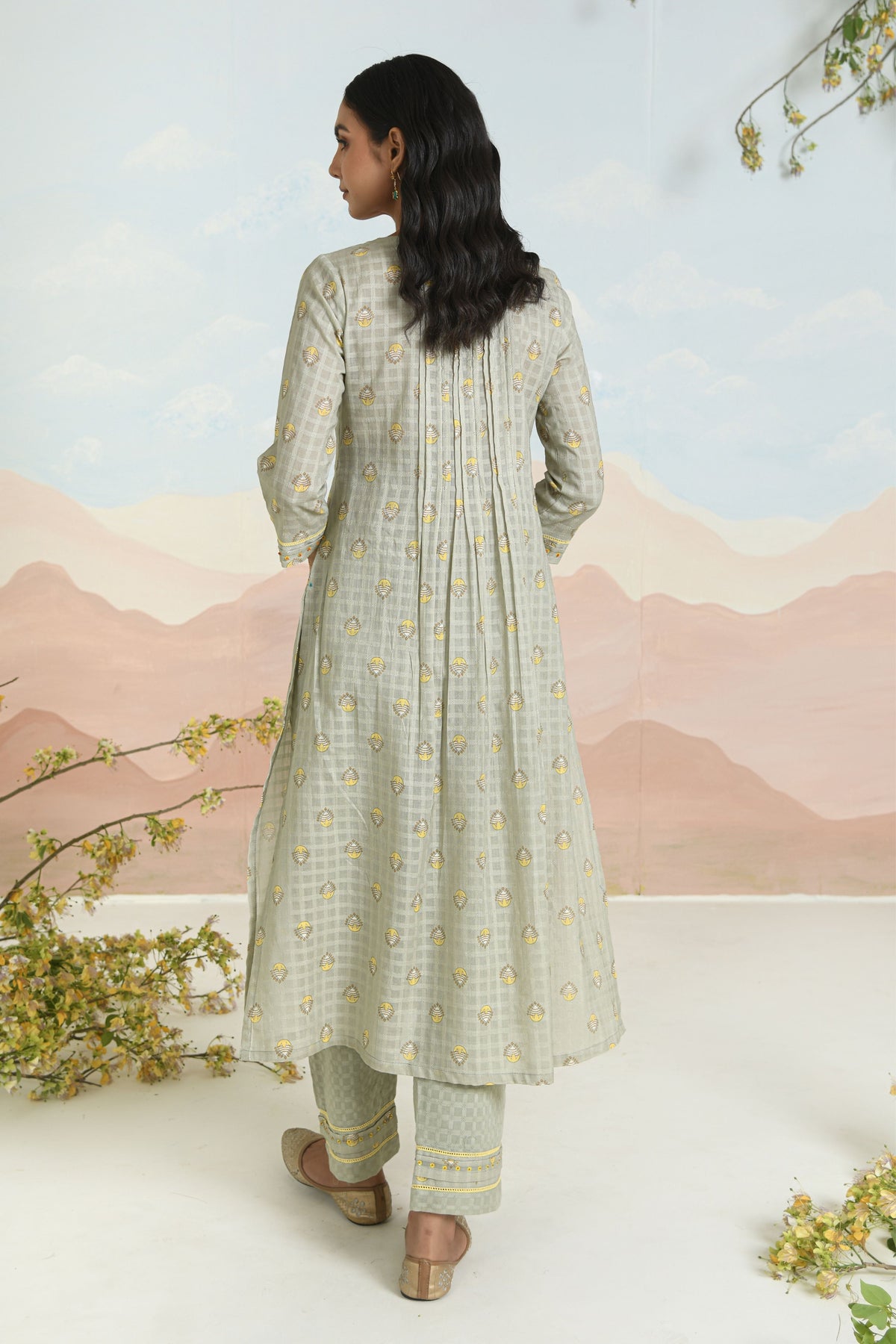 Solvia Kurta