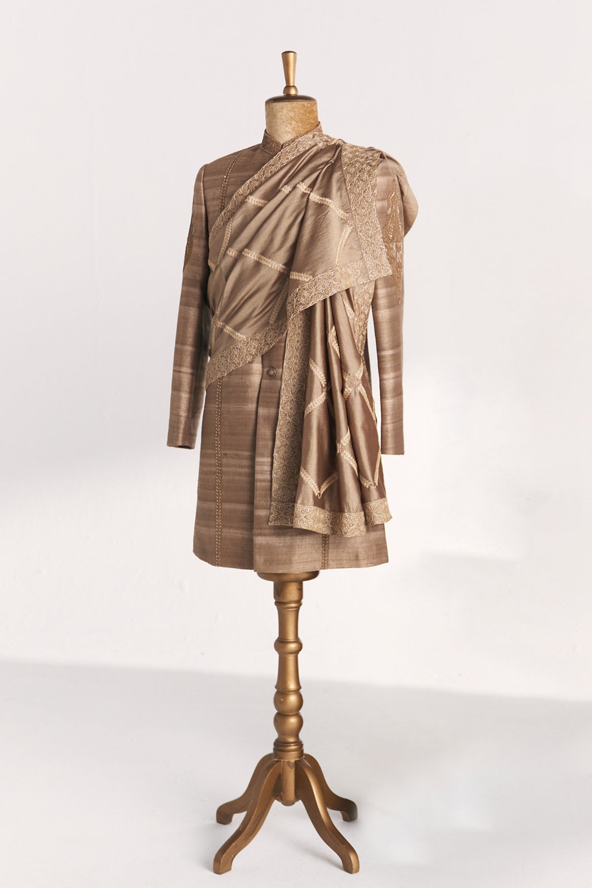 Kundan Grey Achkan Set