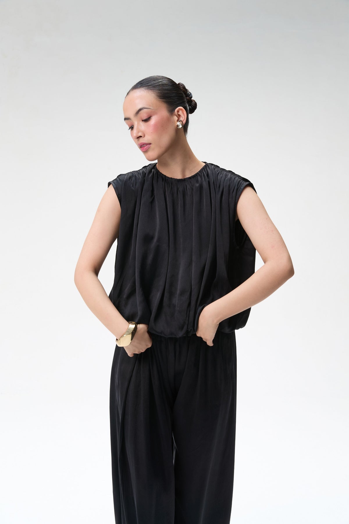 Black Silk Balloon Top