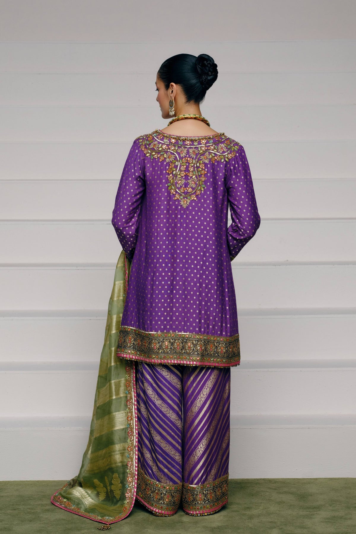 Yamini Kurta Set