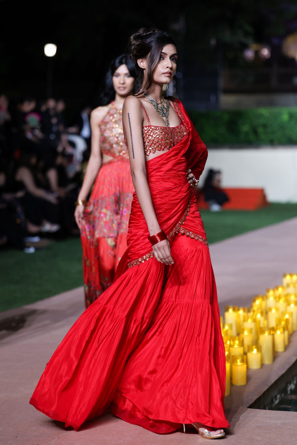 Surkh Laal Gharara Saree Set