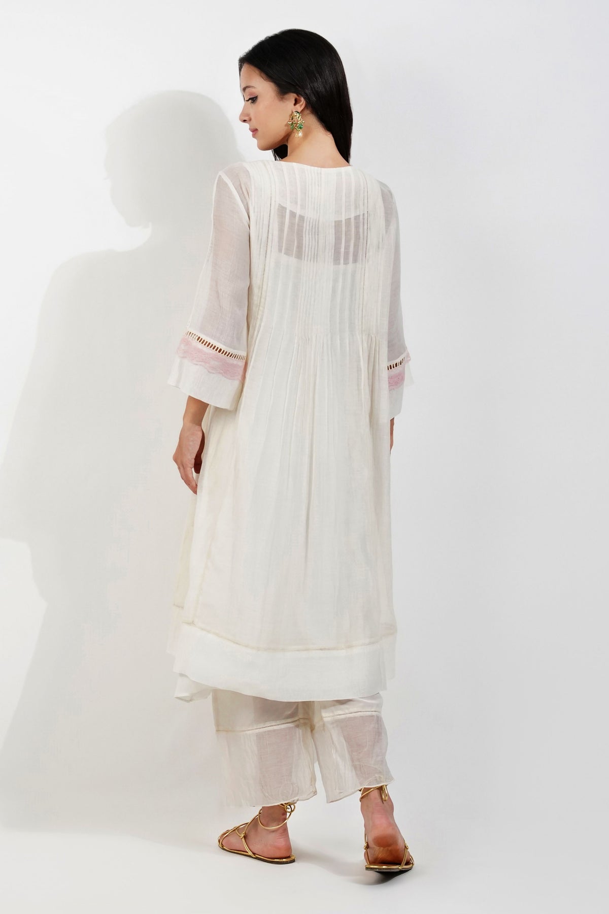 Fliry Pleats Shabby-chic Kurta Set