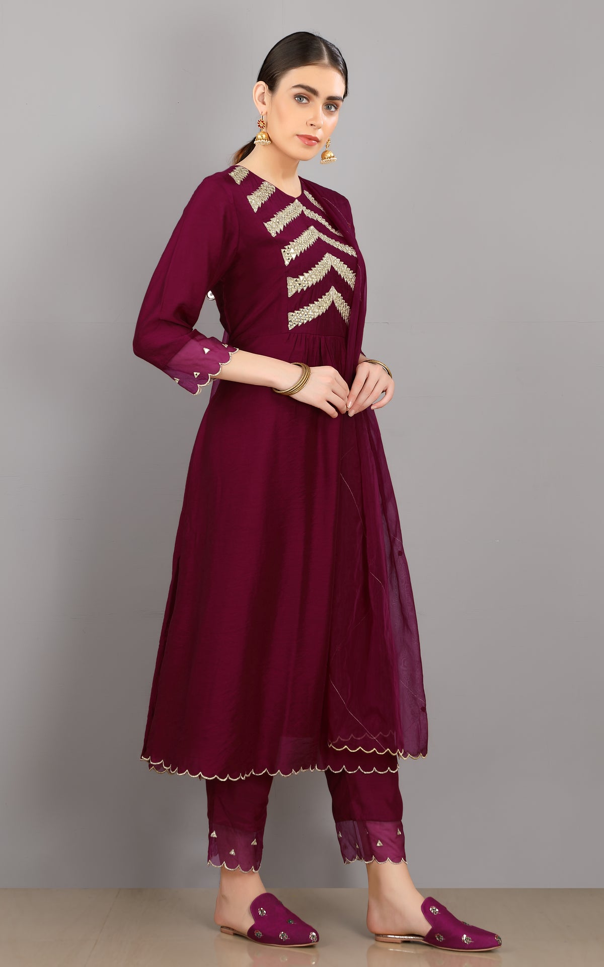 Ijaz a round neck kurta set