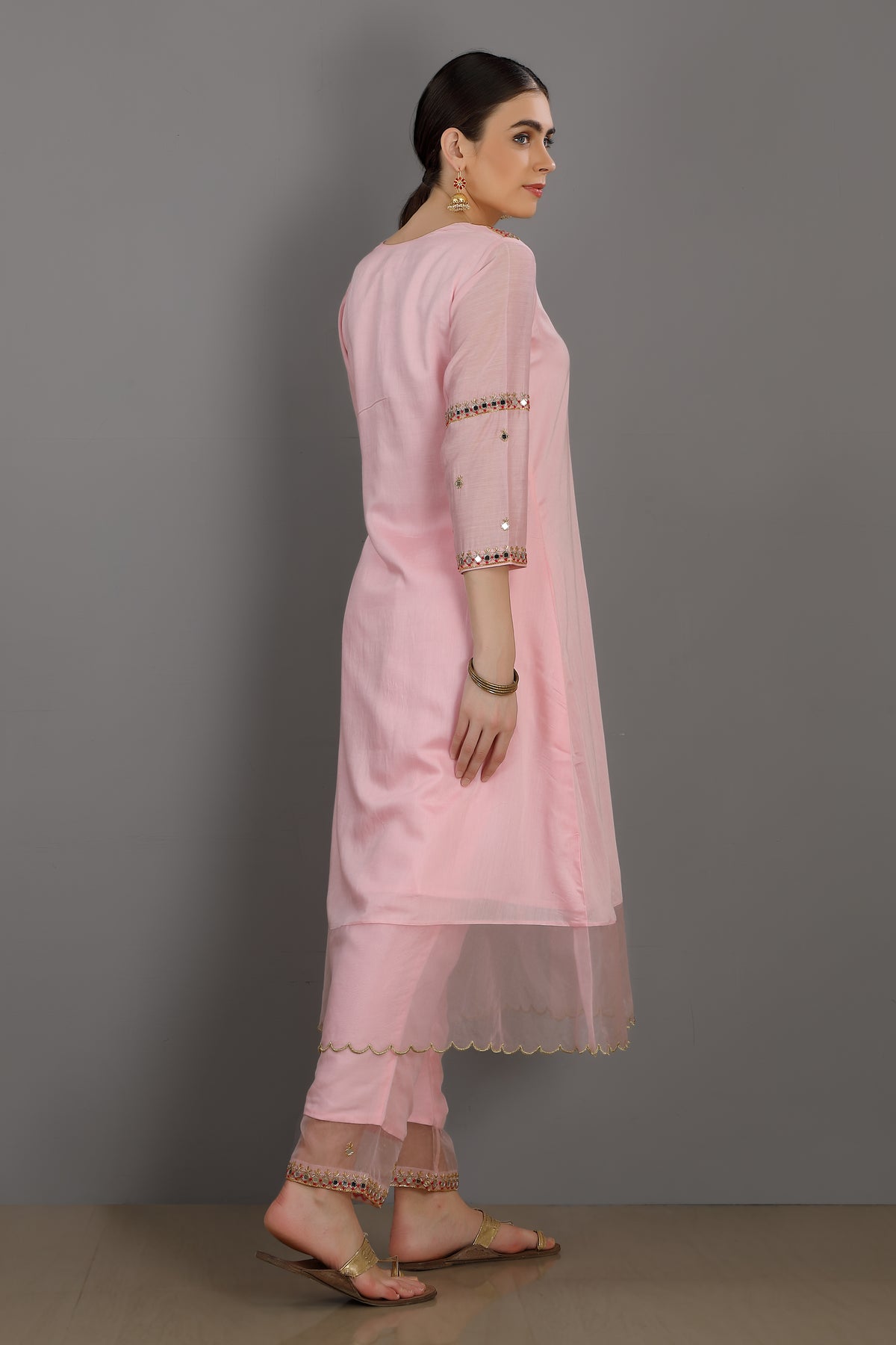 Ramaani round neck kurta set