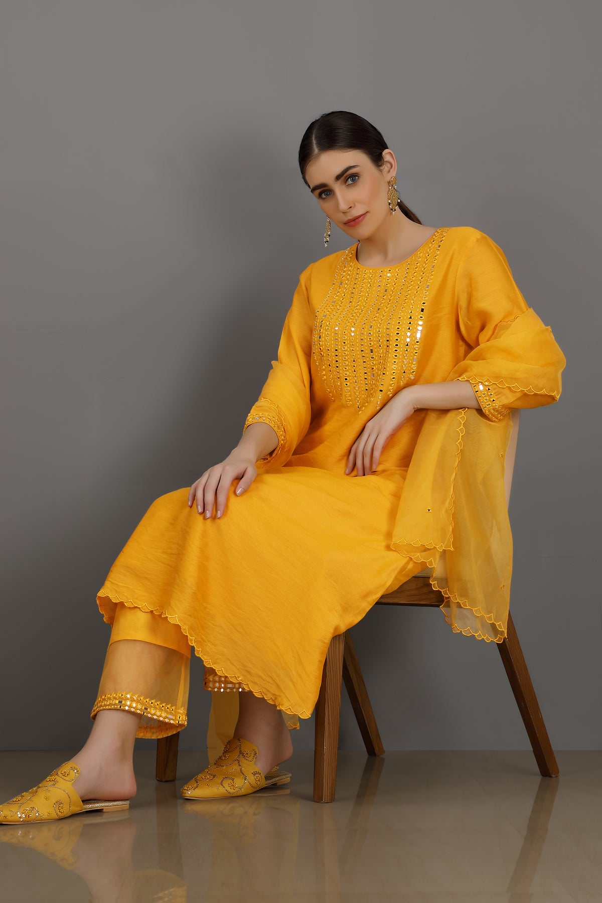 Yahya round neck kurta set