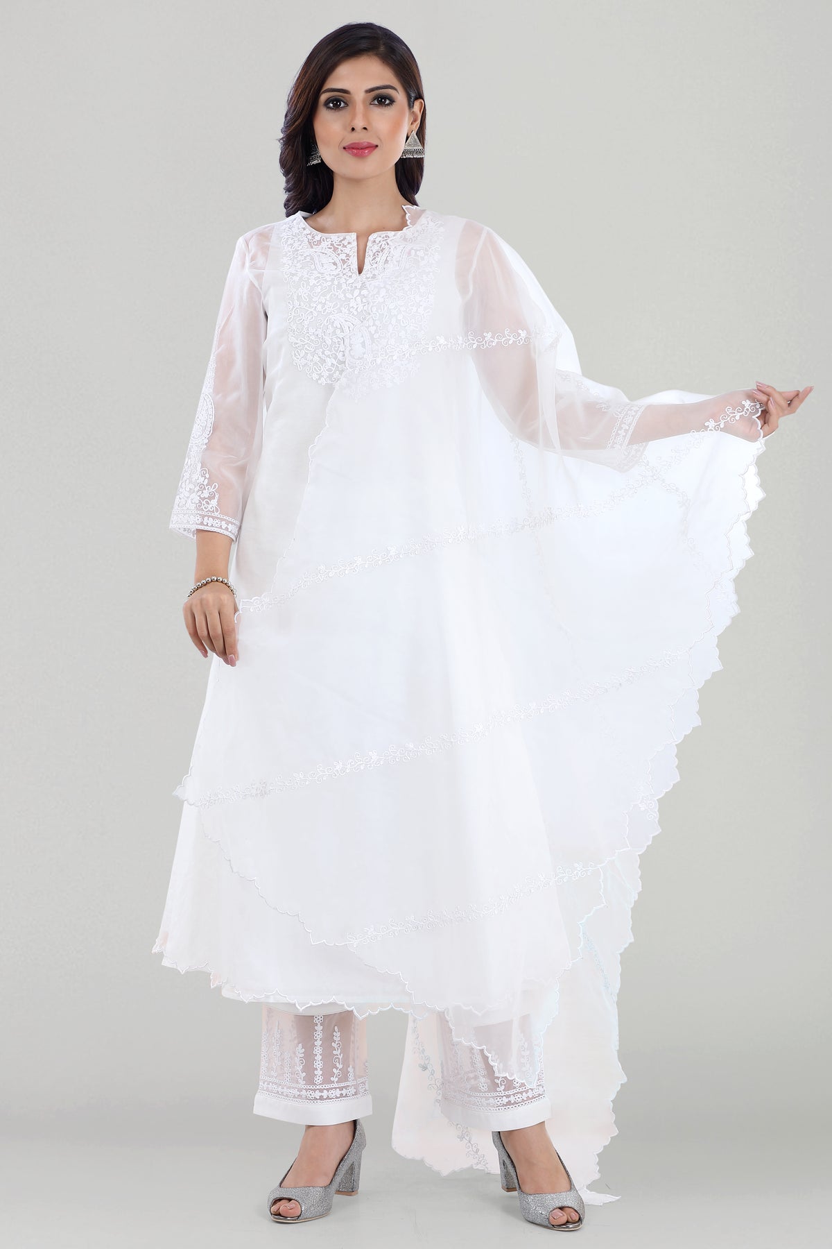 Shabnam round neck kurta set