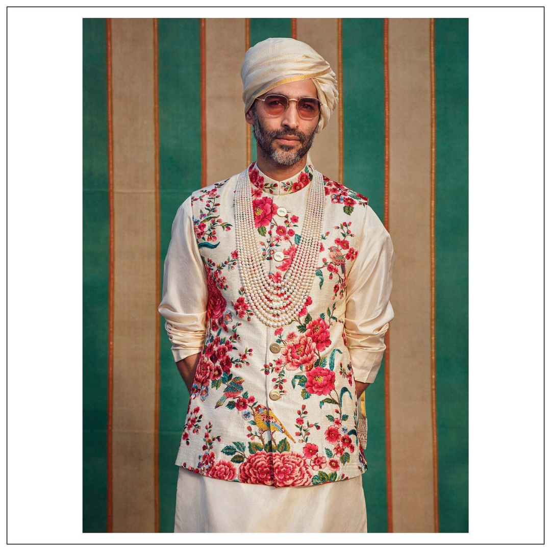Sabyasachi kurta pajama sale