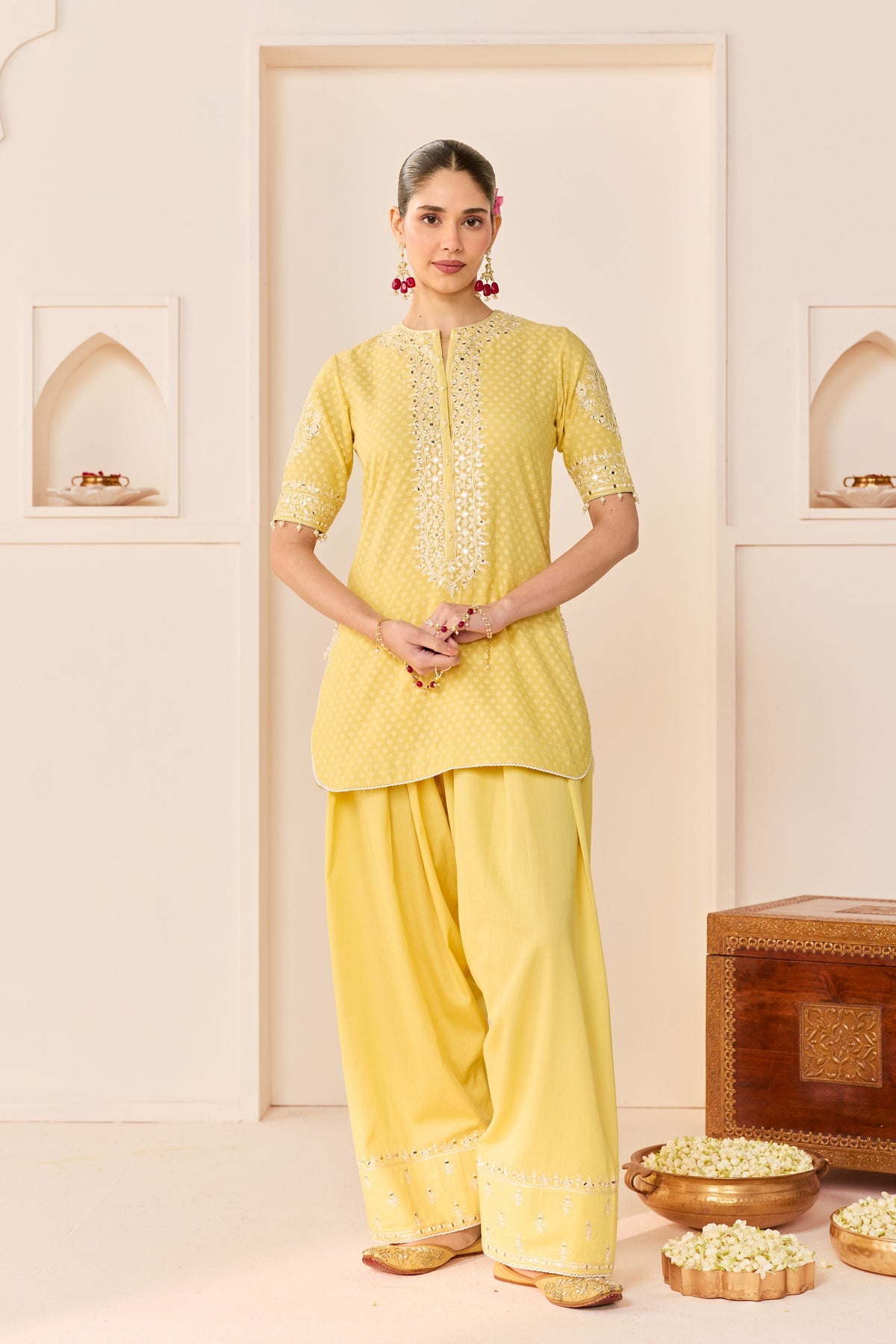 Anaisha Lemon Yellow Short Kurta Set