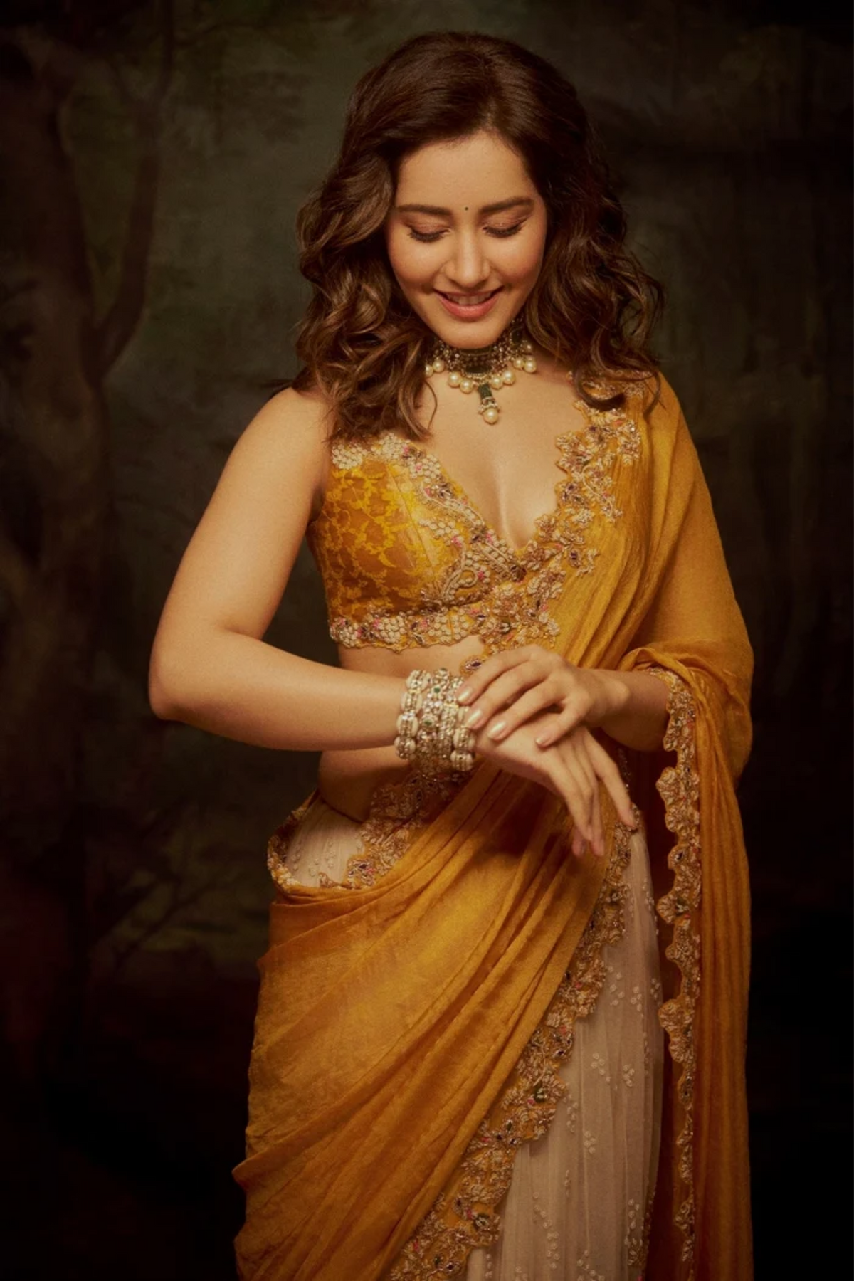 Amaltas Kalidaar Saree Set