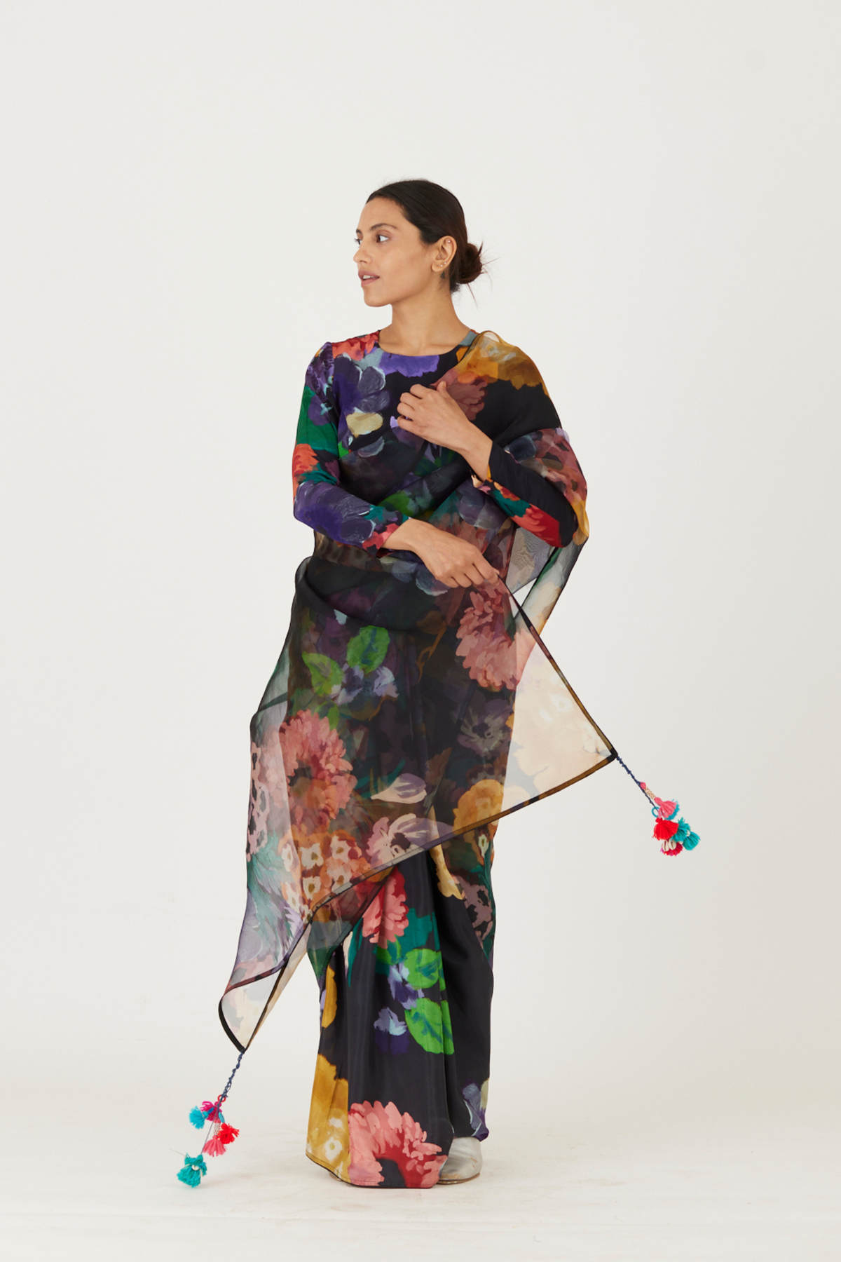 Farah Black Saree