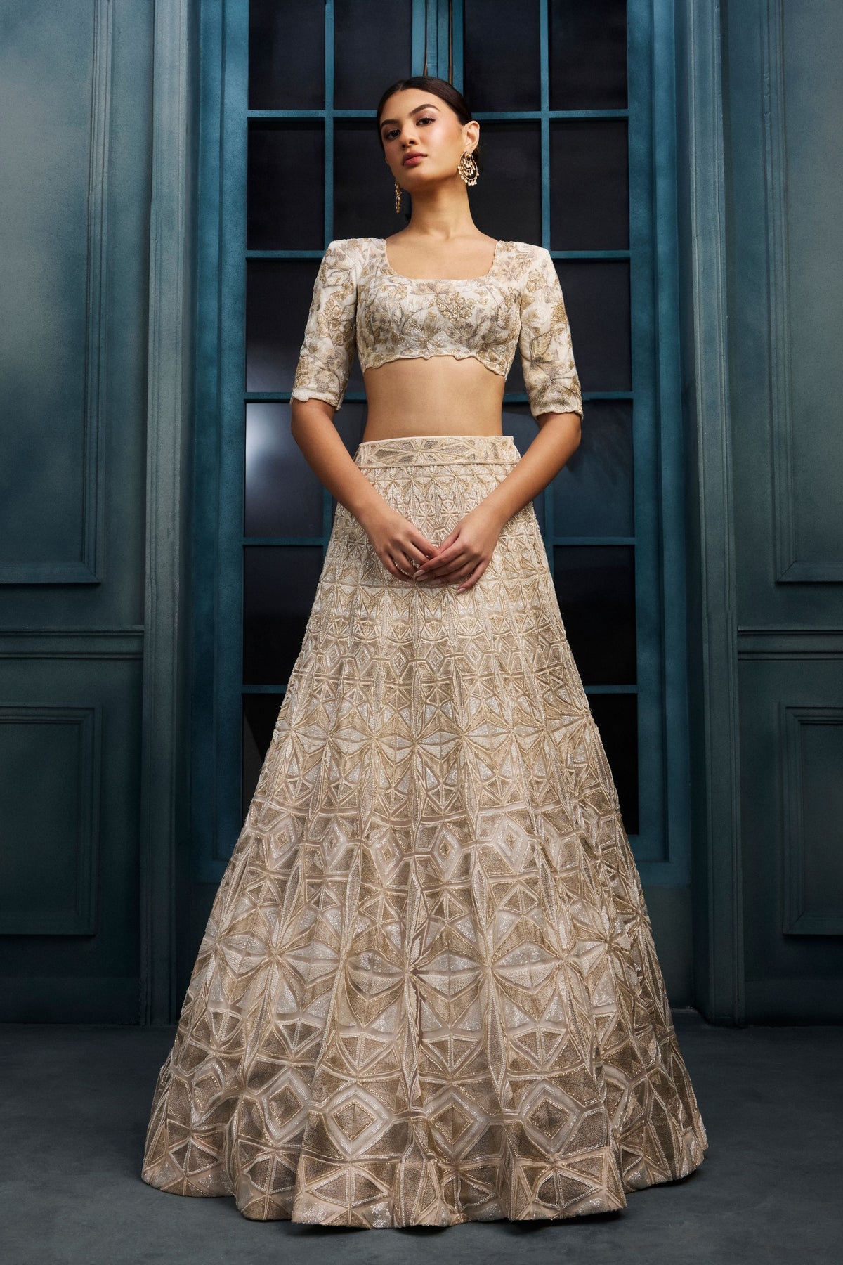 Halo Lehenga Set