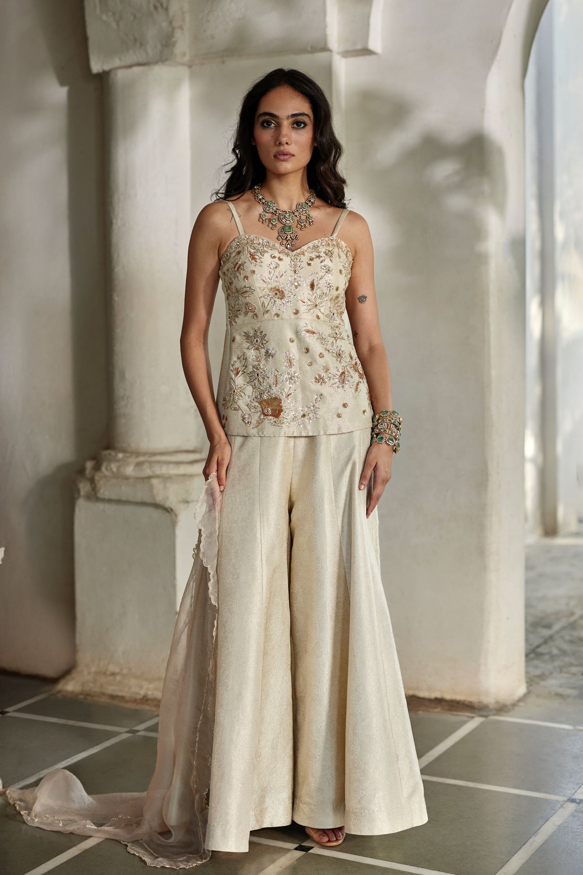 Niri Sharara Set
