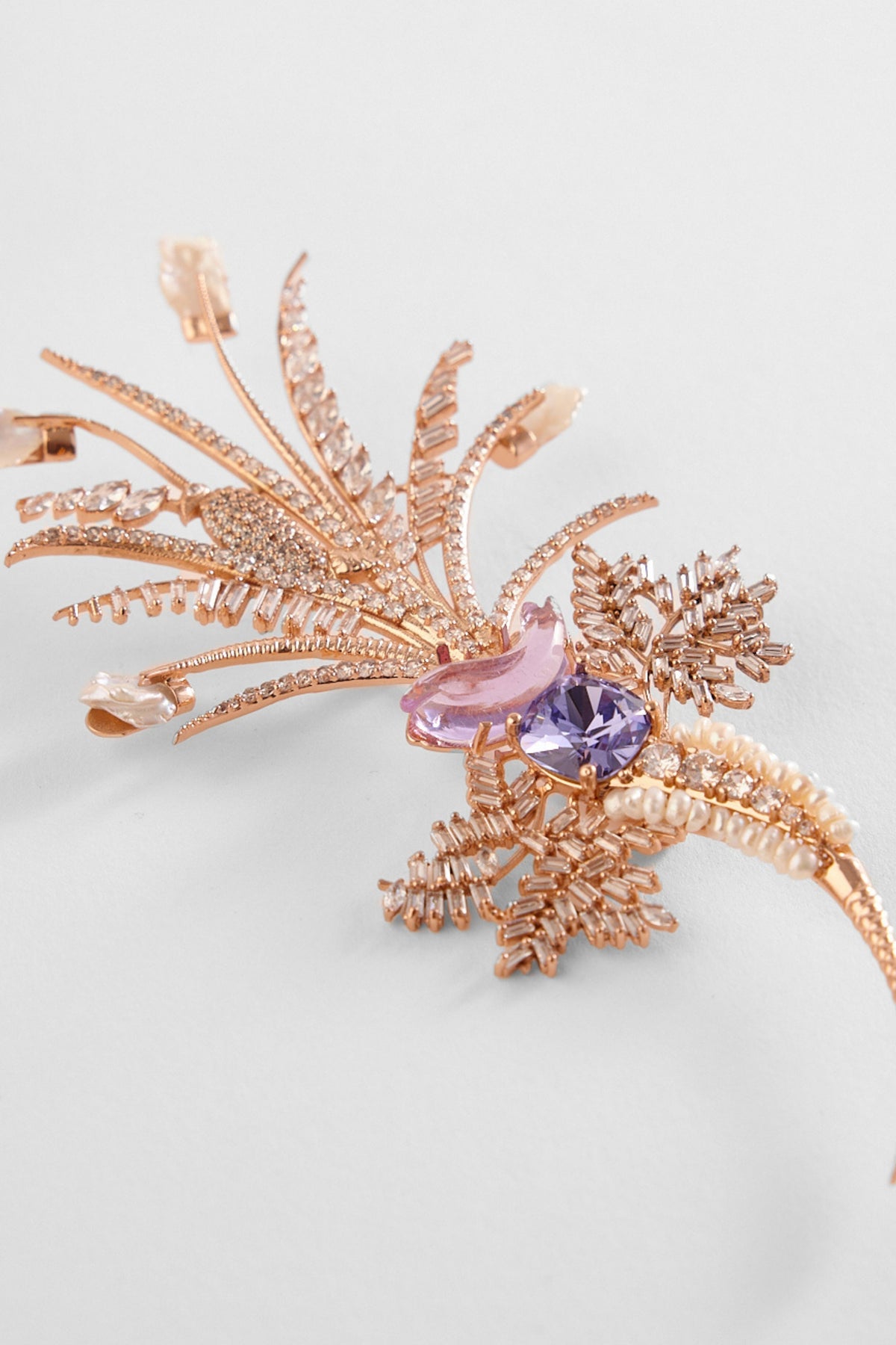 Le Sunset Palm Brooch in Tanzanite