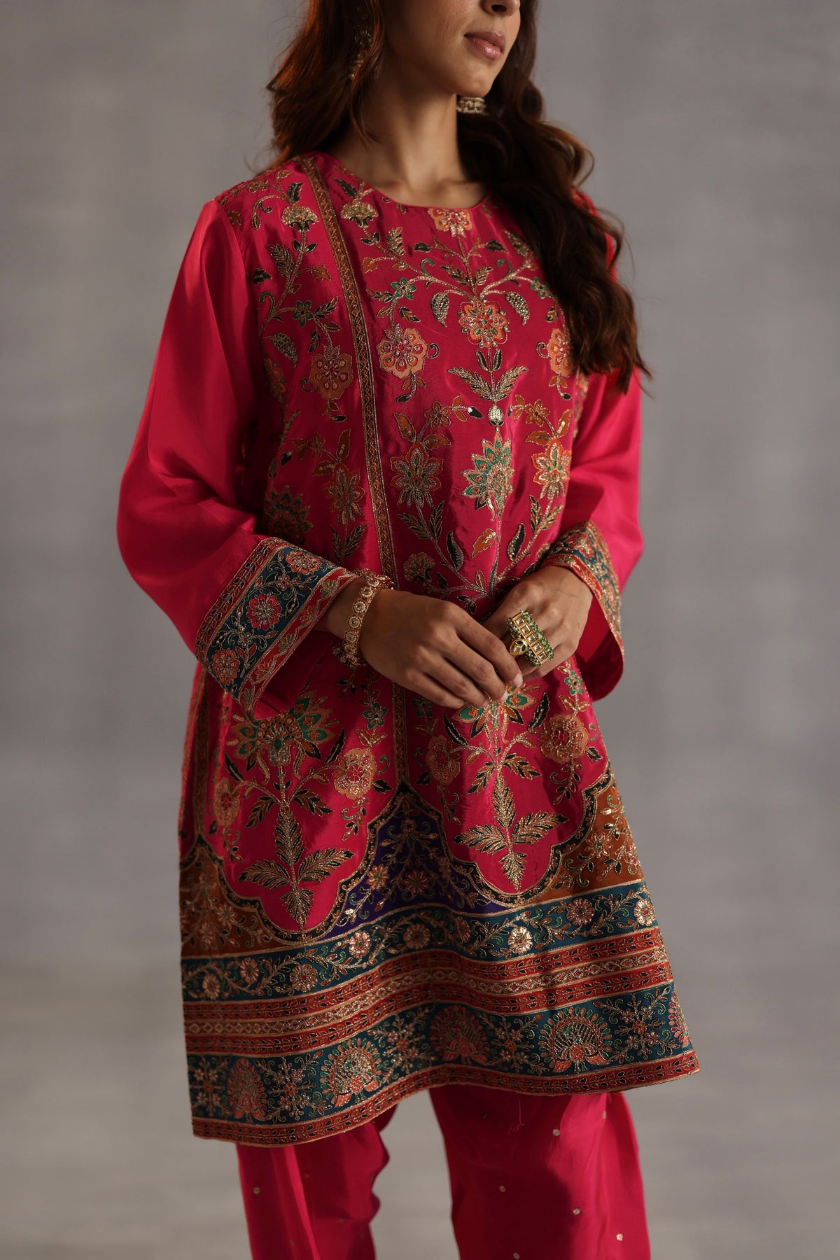 Yaman Magenta Kurta Set