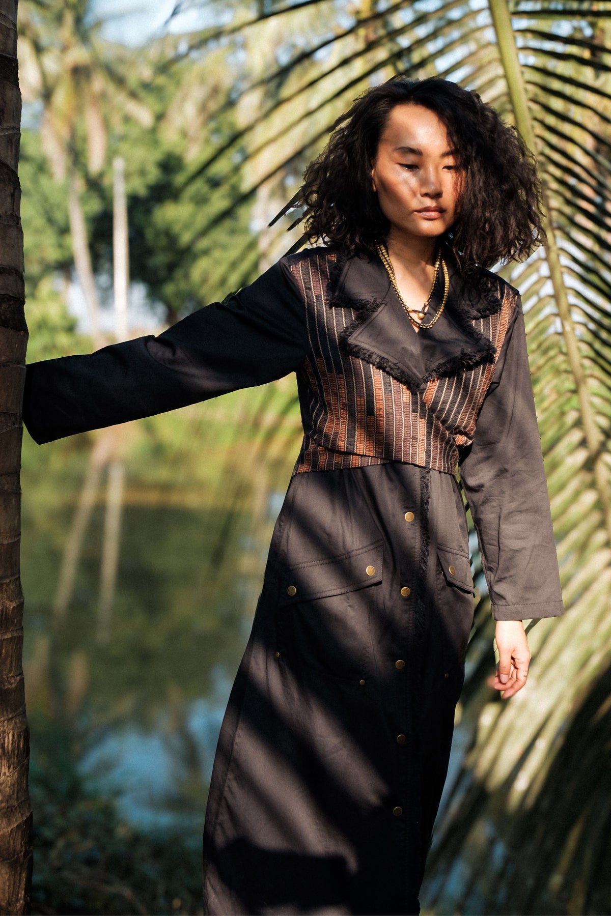 Upcycled Copenhagen Black Copper Trench