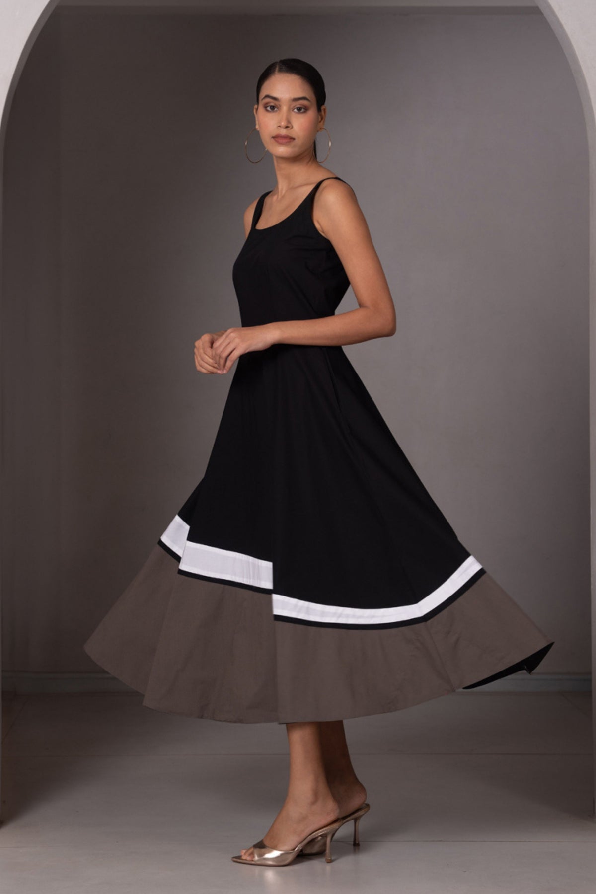 Muse Black Dress