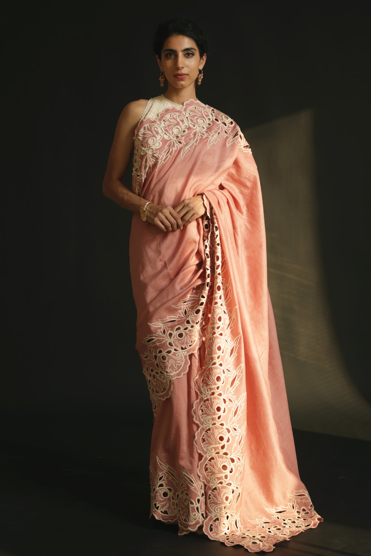 Pink chanderi cutwork scallop saree