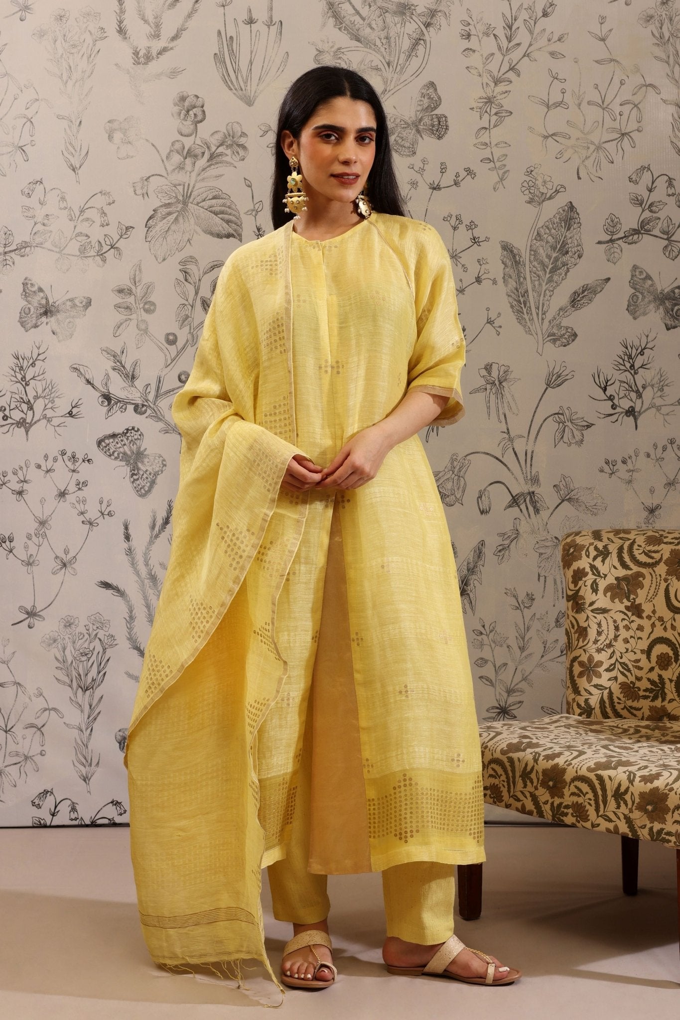Piyusha Yellow Kurta Set - Taisha - Elahe