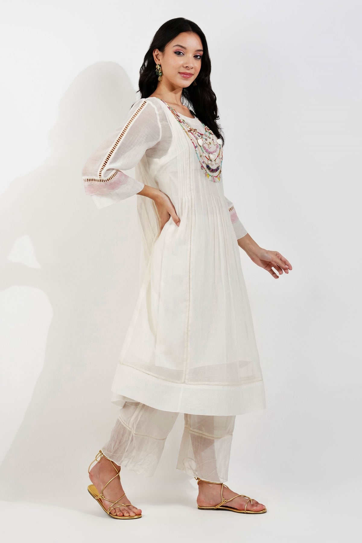 Fliry Pleats Shabby-chic Kurta Set