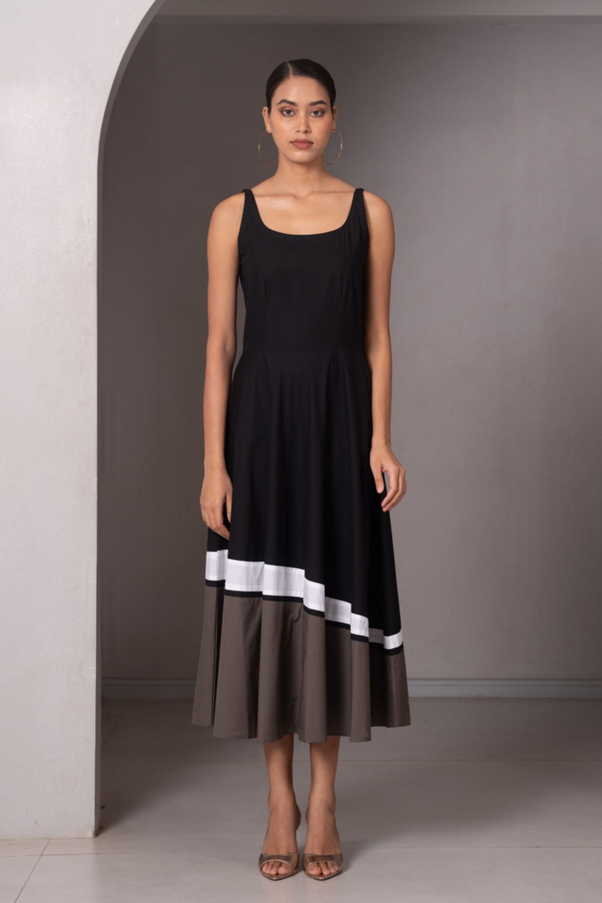 Muse Black Dress