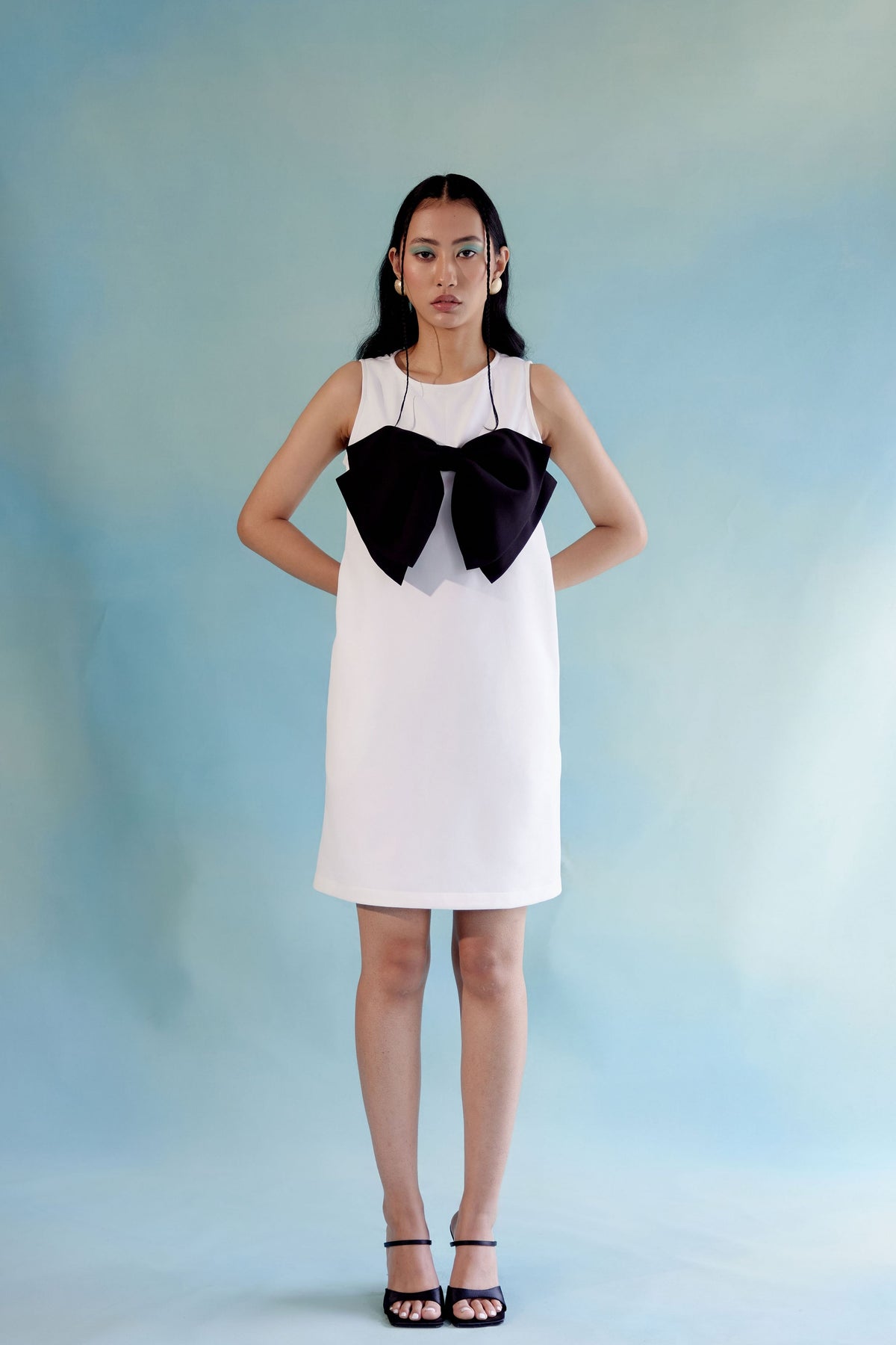 White &amp; Black Short Bowtiful Dress