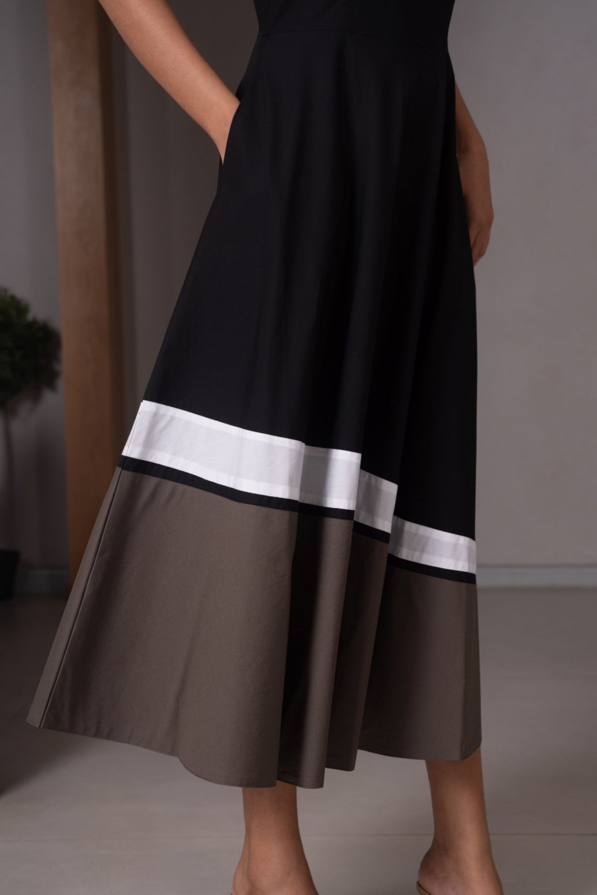 Muse Black Dress