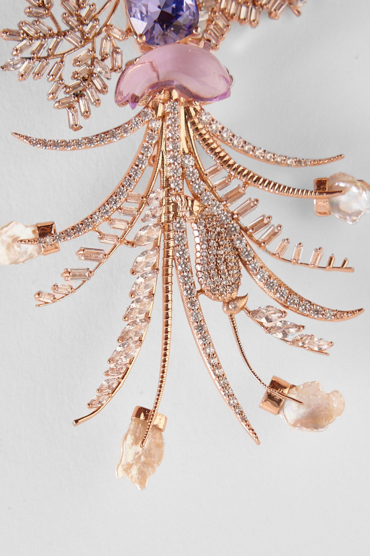 Le Sunset Palm Brooch in Tanzanite