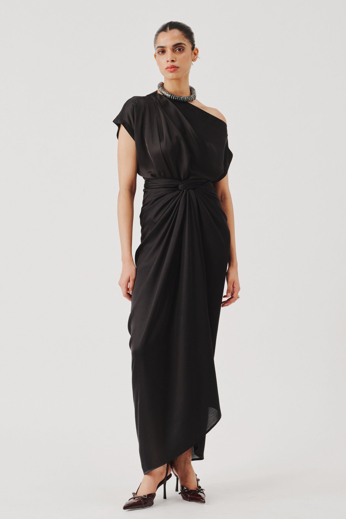 Honey Multiway in Black