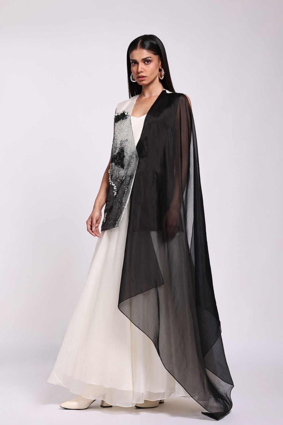 Monochrome Dot Gown Set