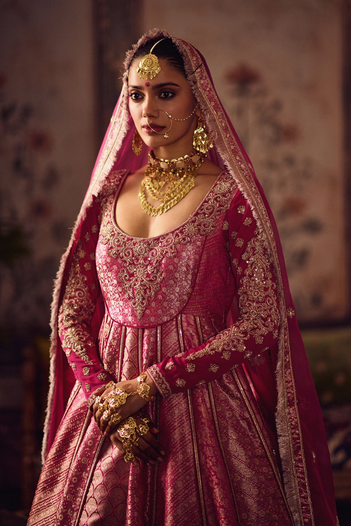 Gulabi Anarkali Kurta Odhni Set