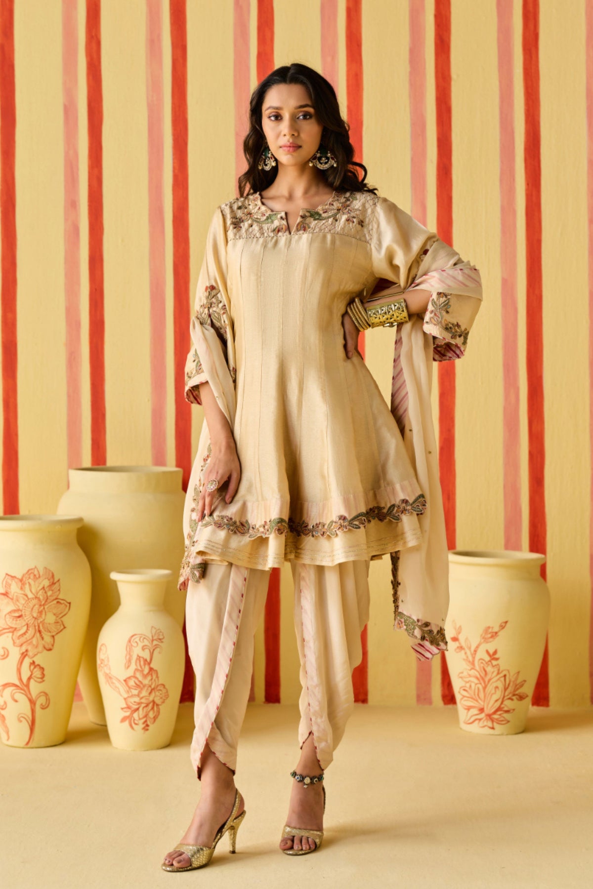 Ekanshi Tussar Kurta Set