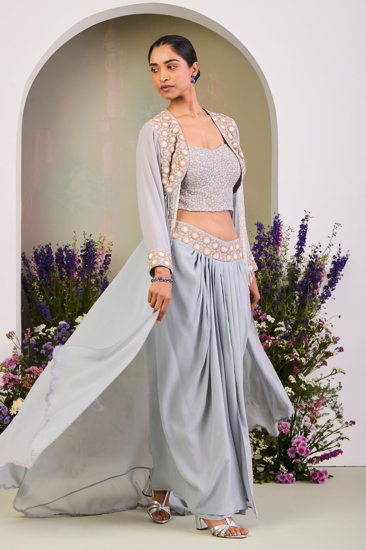 Soraya Cape Set
