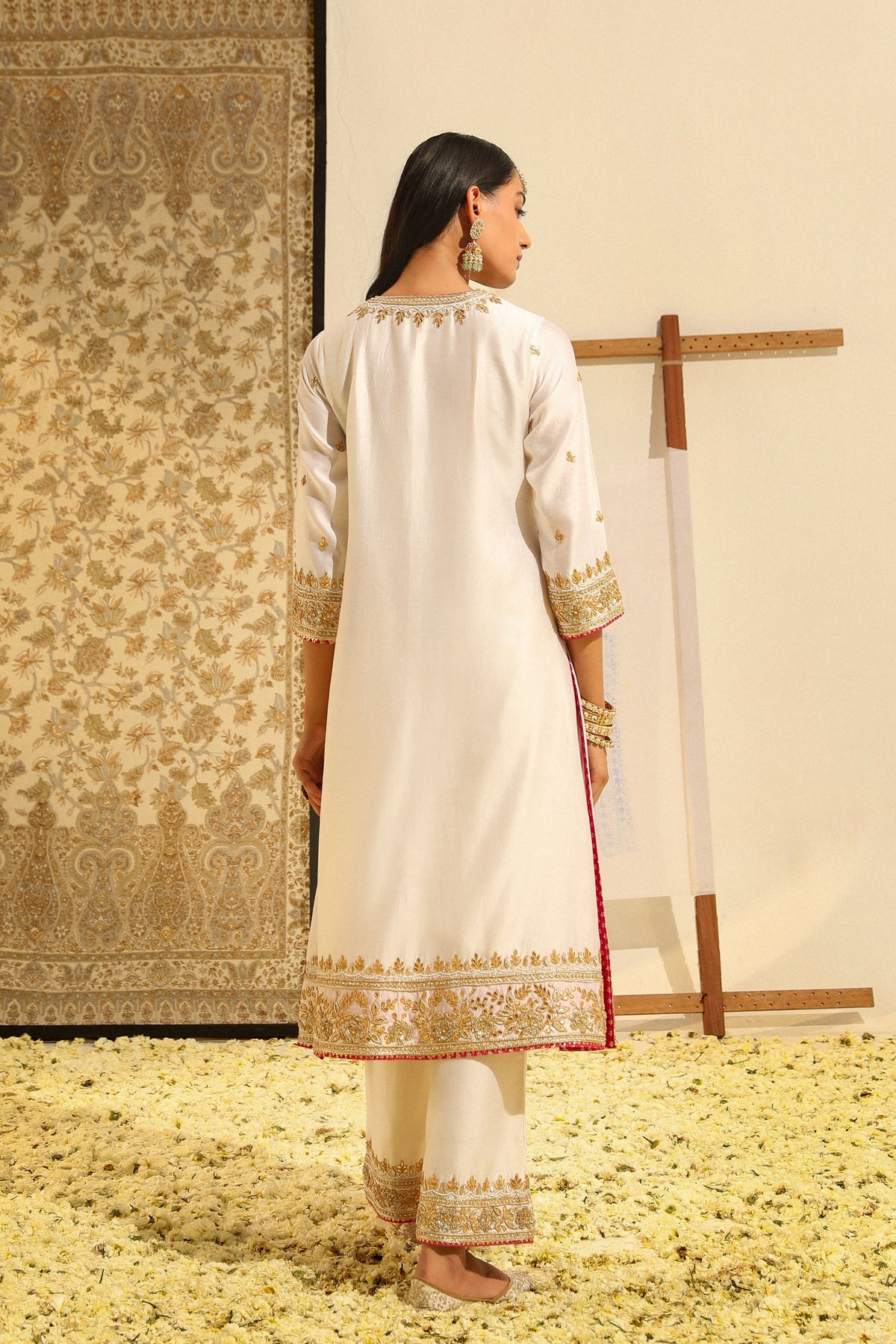 Shiza Kurta Set