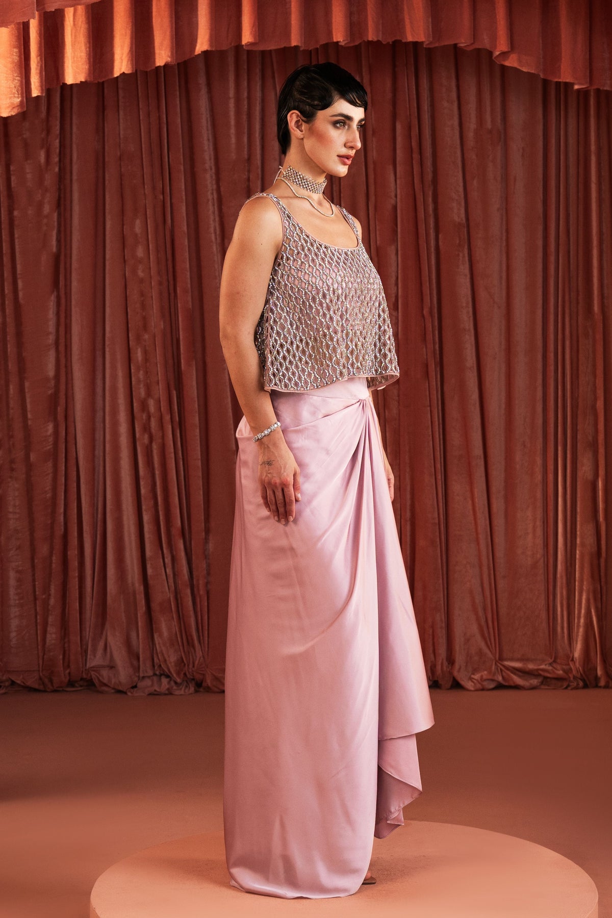 Bluse Rose Draped Skirt Set
