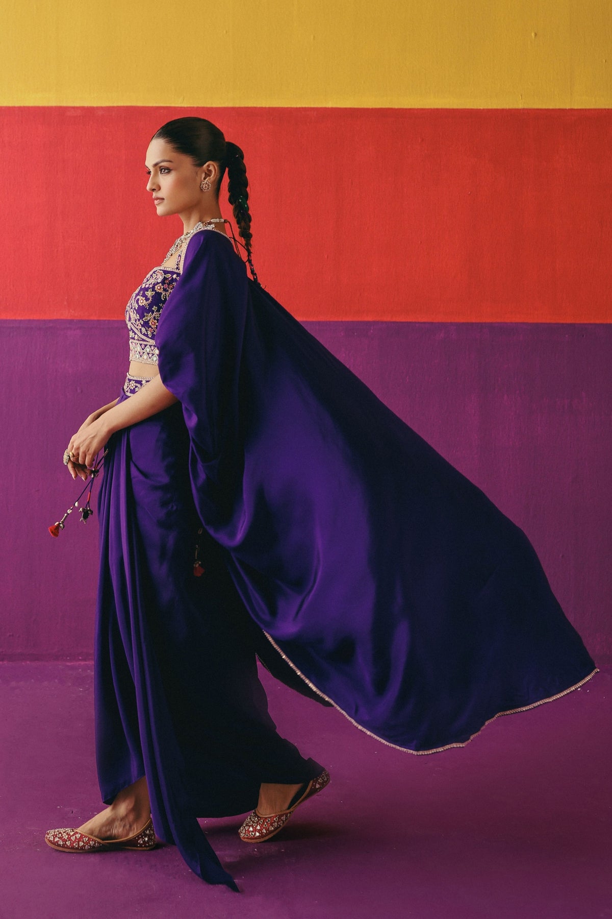 Rangsaaz Cape Set