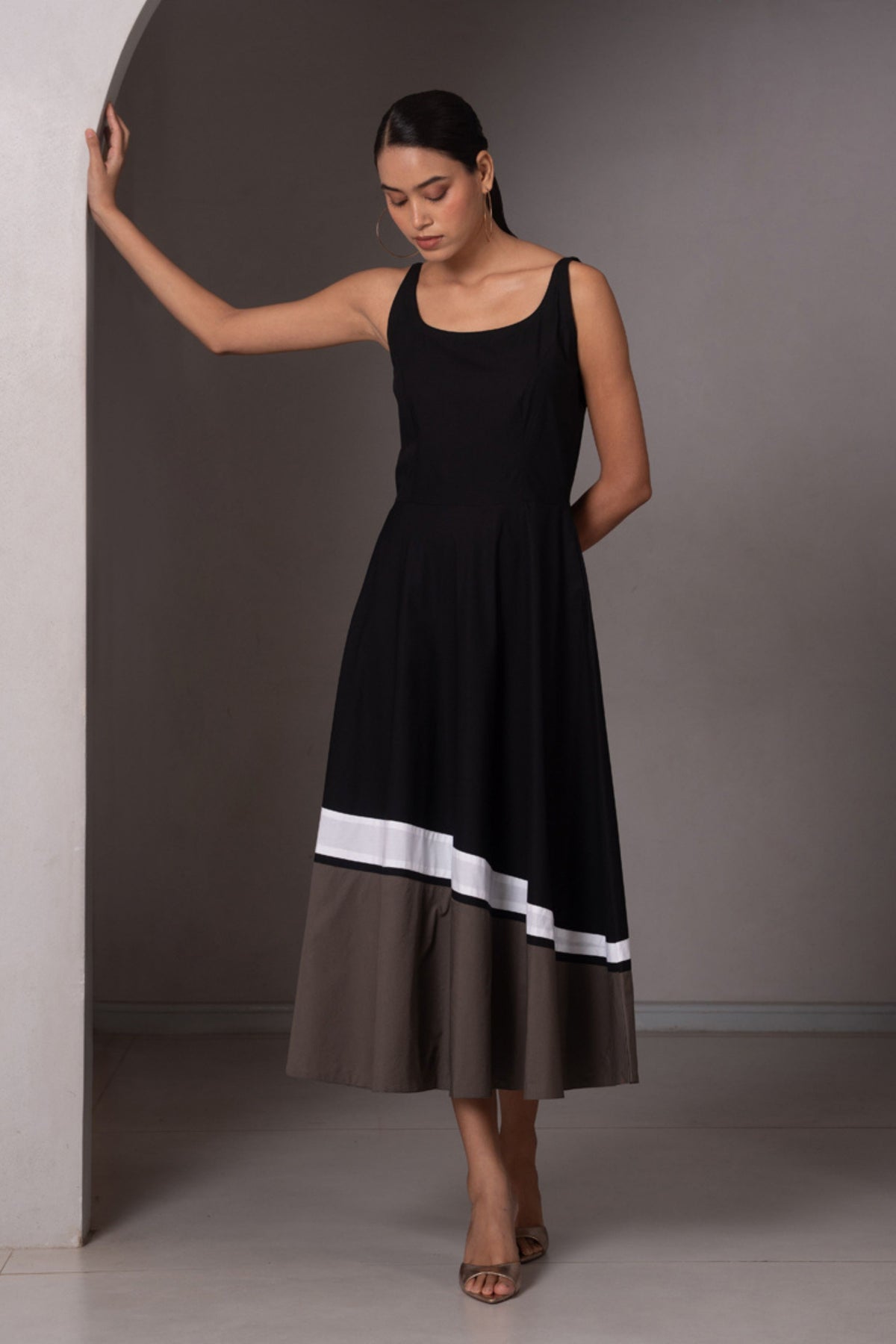Muse Black Dress