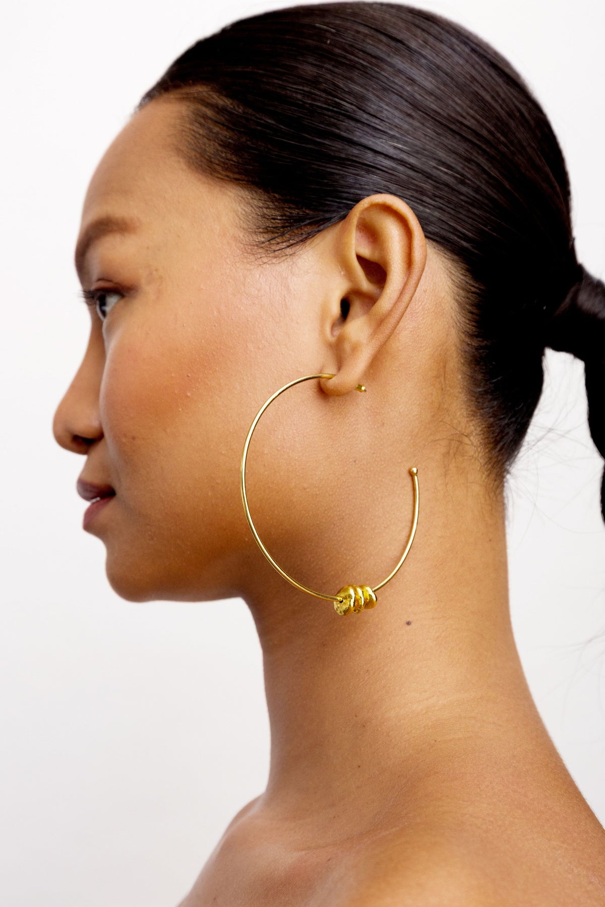 Alen Small and Large Golden Earrings Set