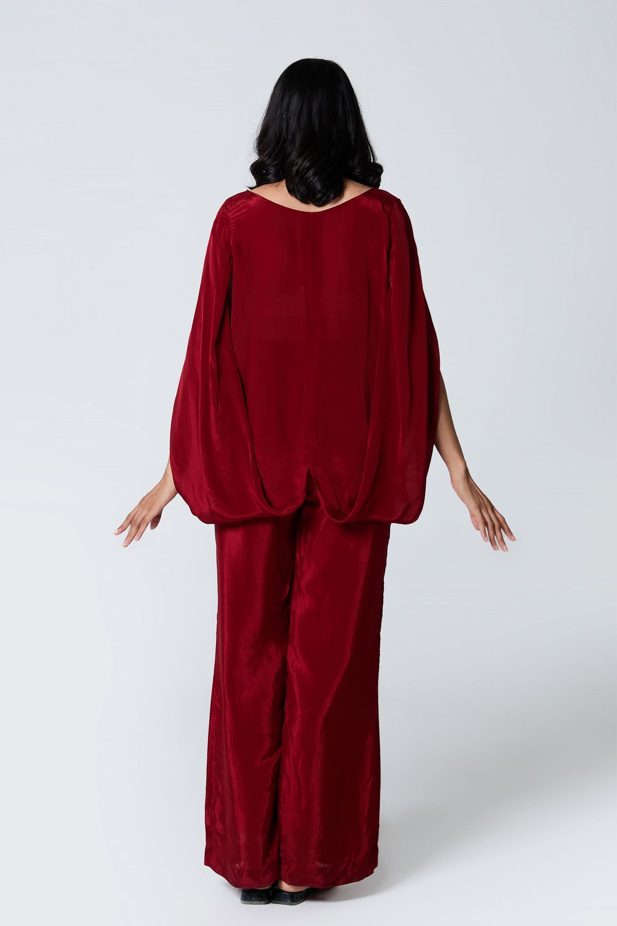 Cape-Style Sleeve Cowl Co-ord Set