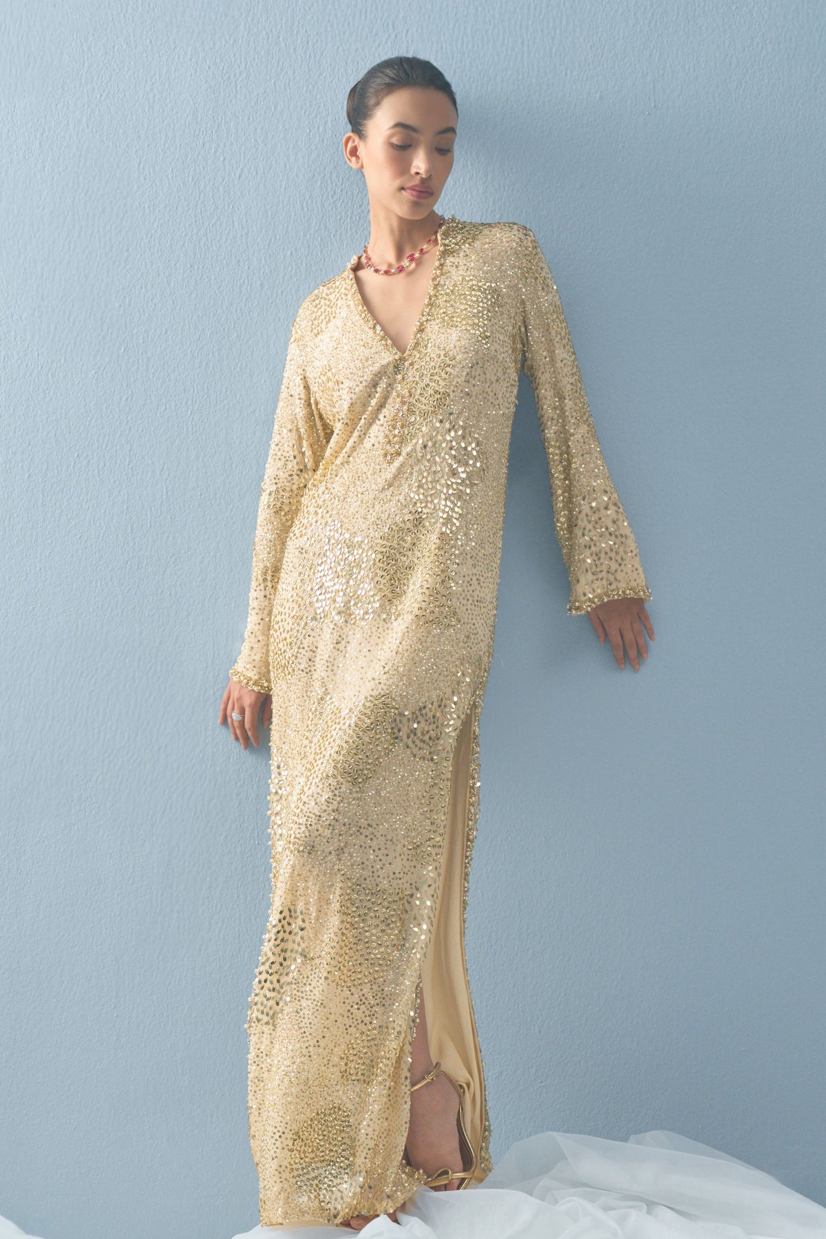 Ivory Kaftan
