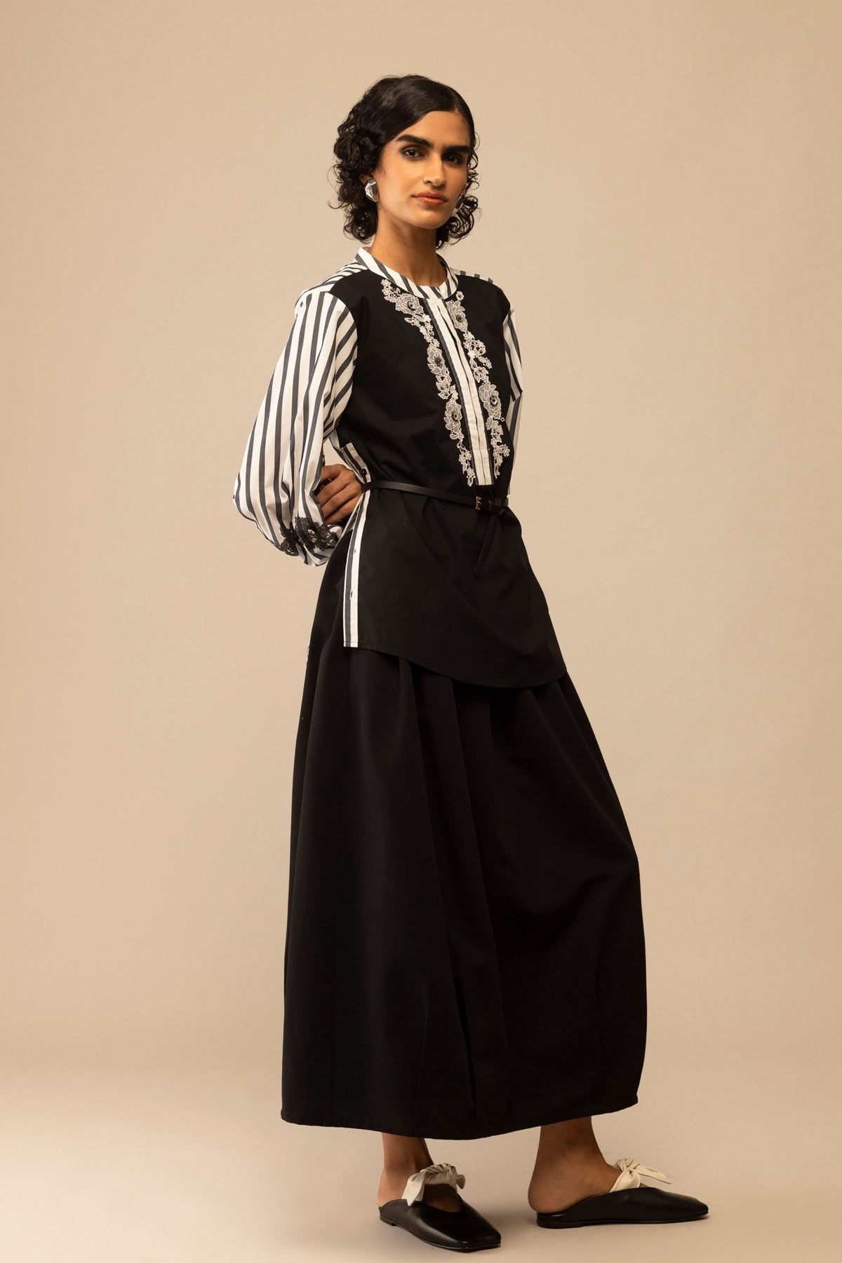 Asha Black White Top - Bunka - Elahe