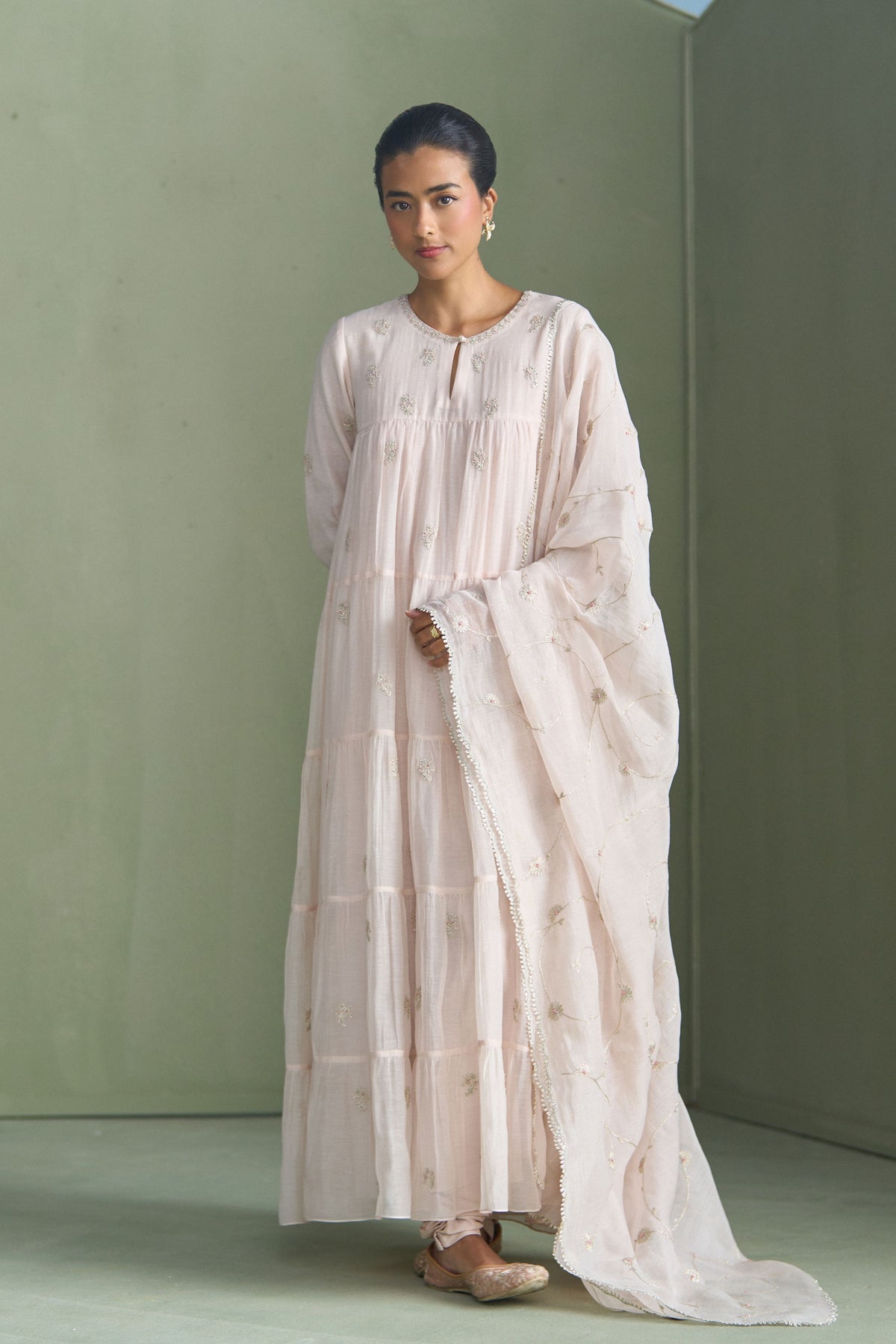 Clara Anarkali set