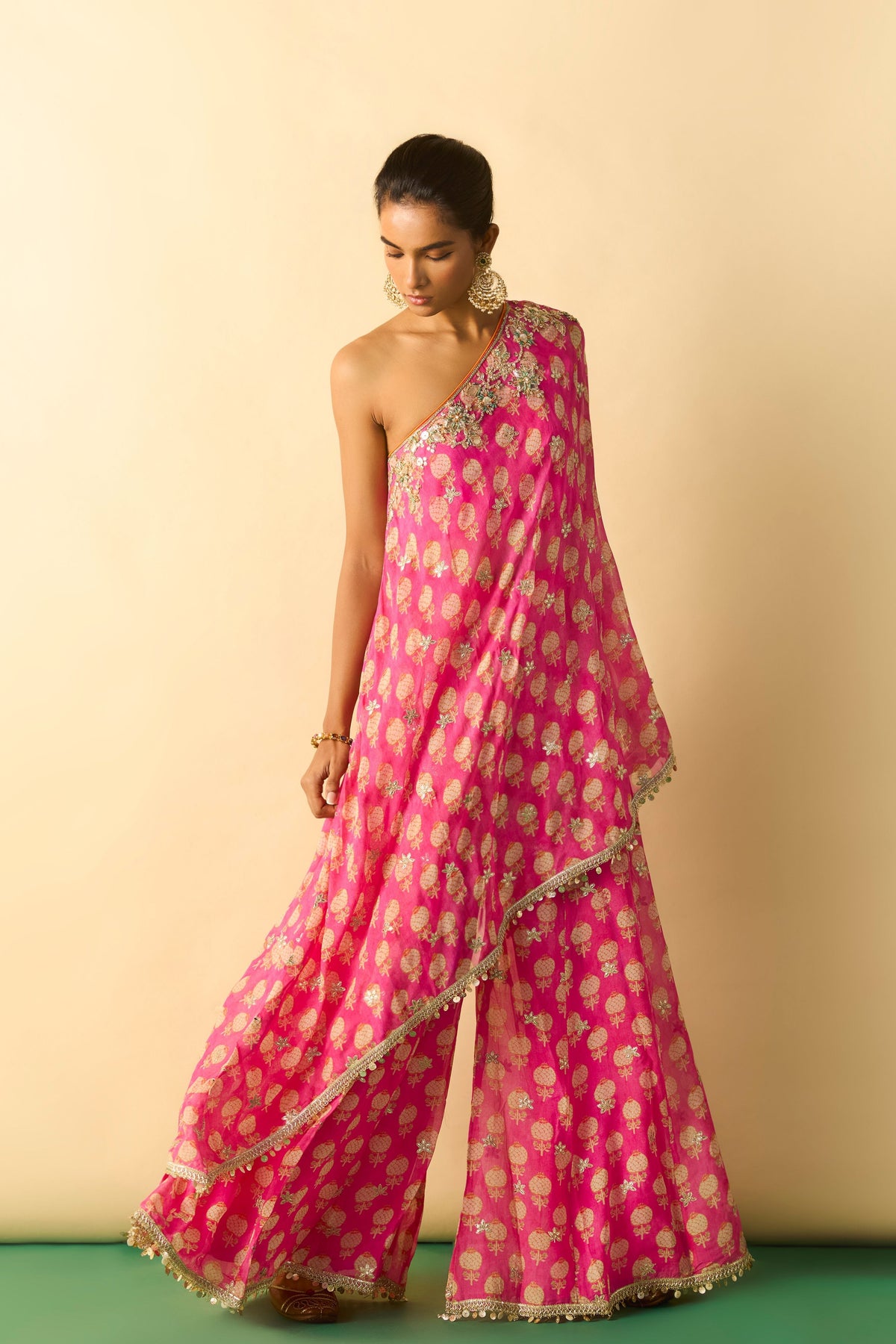 Dia Pink One Shoulder Set