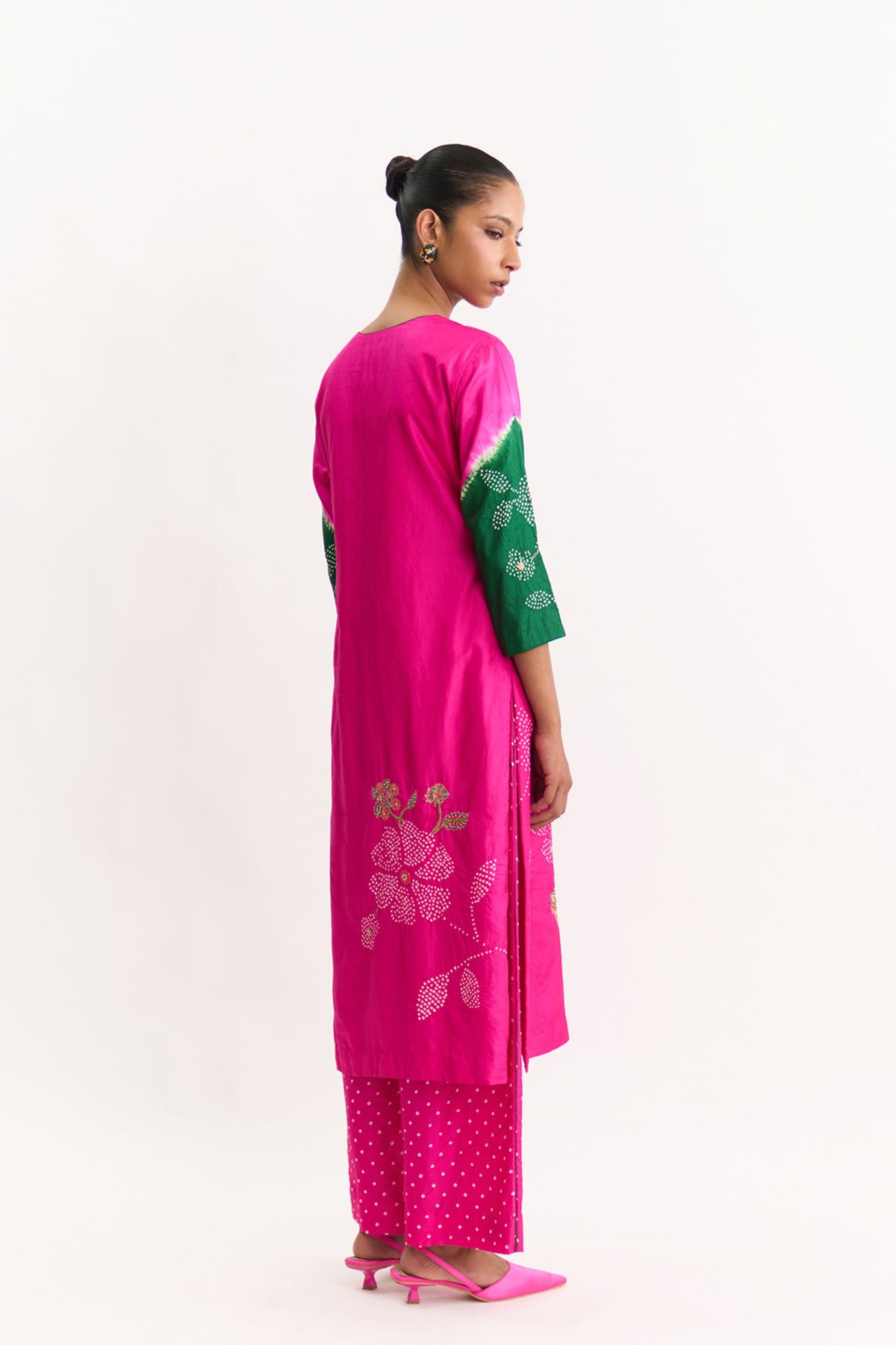 Sakura Rani Green Kurta Set