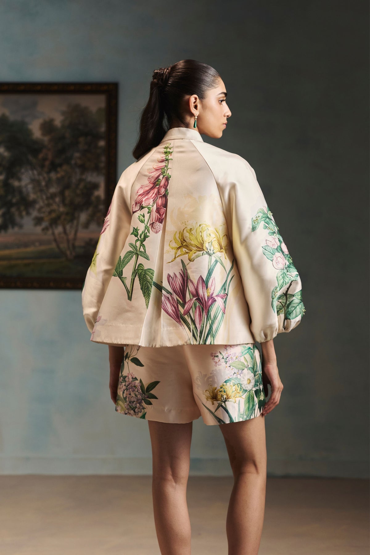 Vienna Ivory Glade Jacket And Shorts