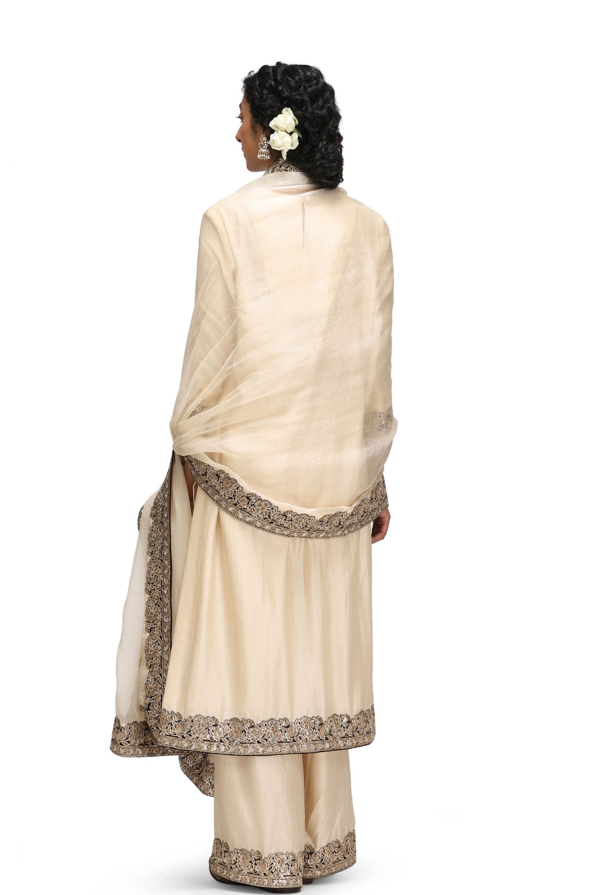 Nandi Kurta Set