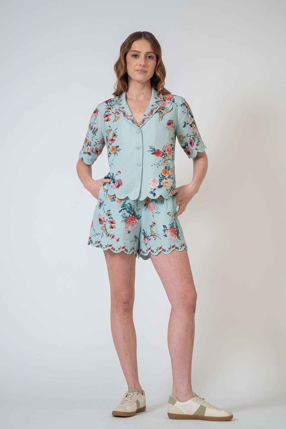 Fiora Scalloped Shorts