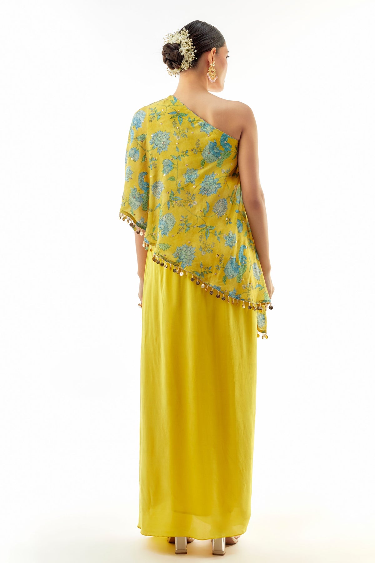 Vaishnavi Cape Set